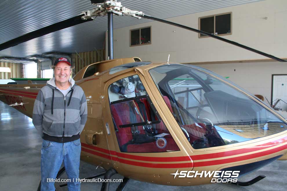 Rohner's Schweiss Door fits all of his aircraft